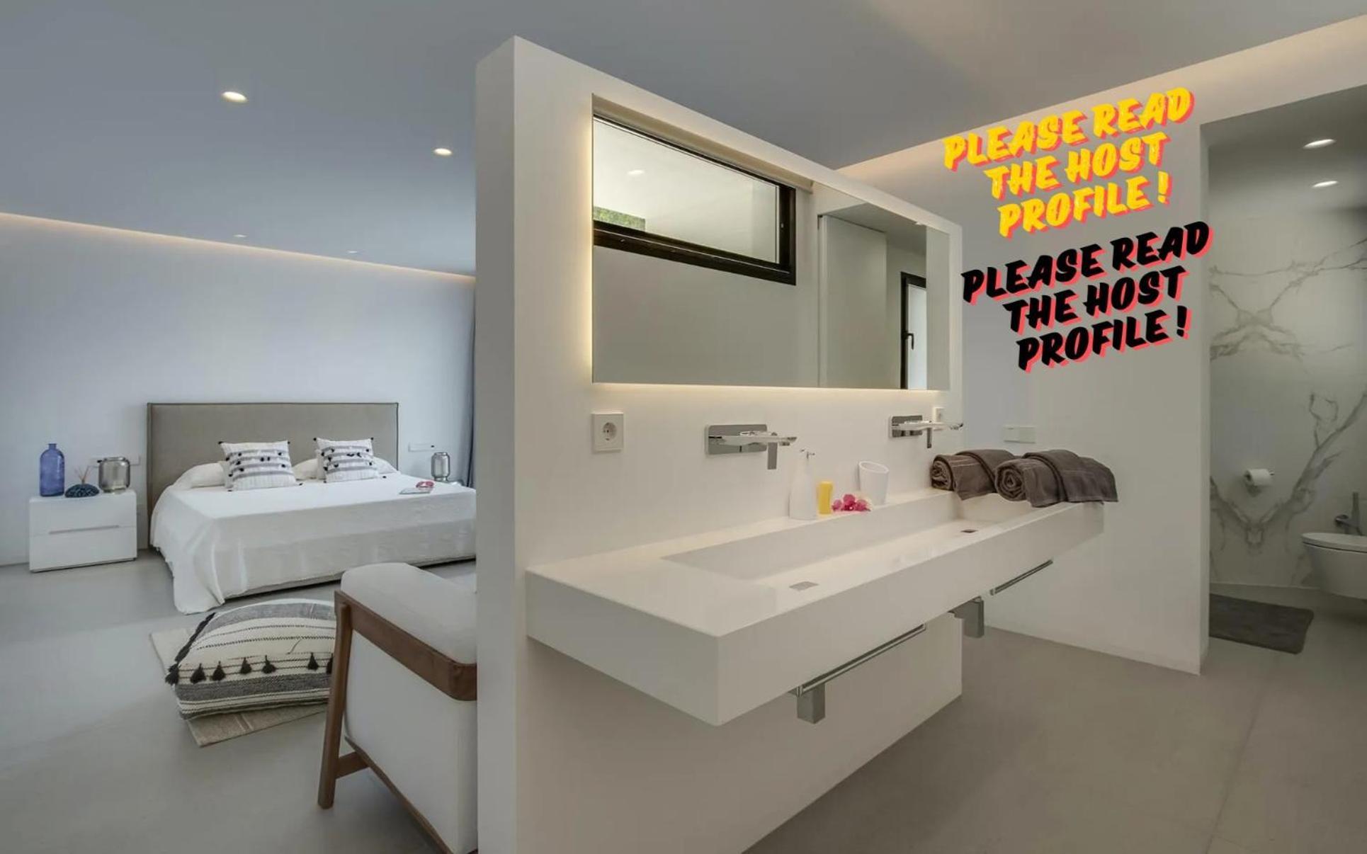 Holiday home Luxxury With Pool