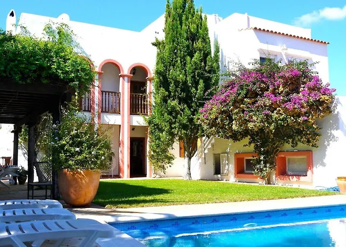 Belvilla By Oyo Villa Las Petunias