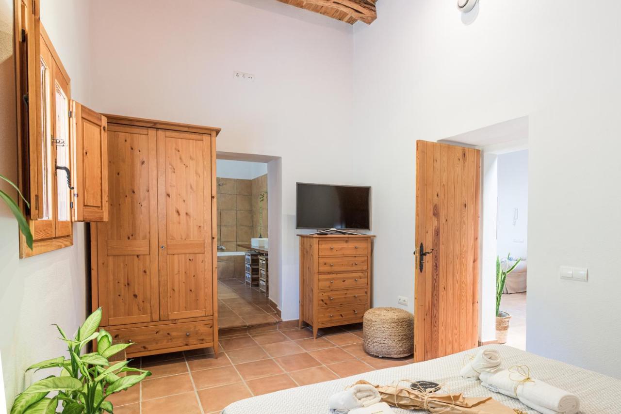 Es Murta Villa *