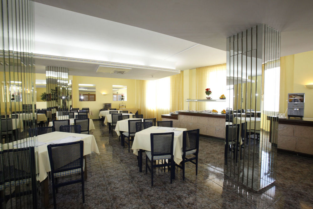 Hotel Azuline Mediterráneo Santa Eulària des Riu