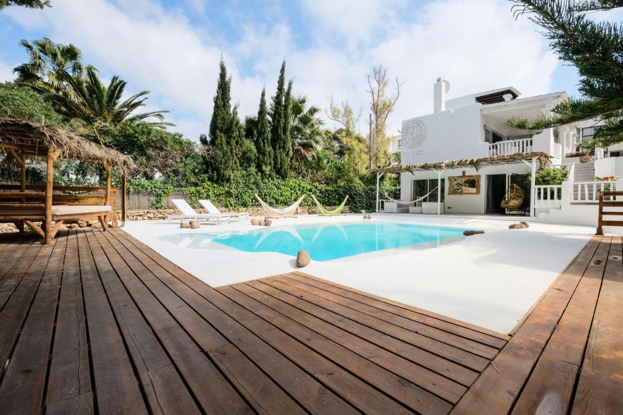 Clara Ibiza Santa Eulalia del Río