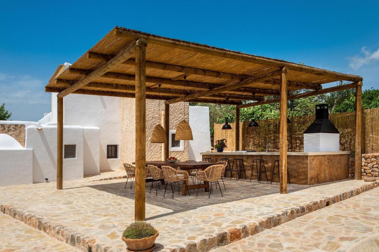 Mateu Holiday home