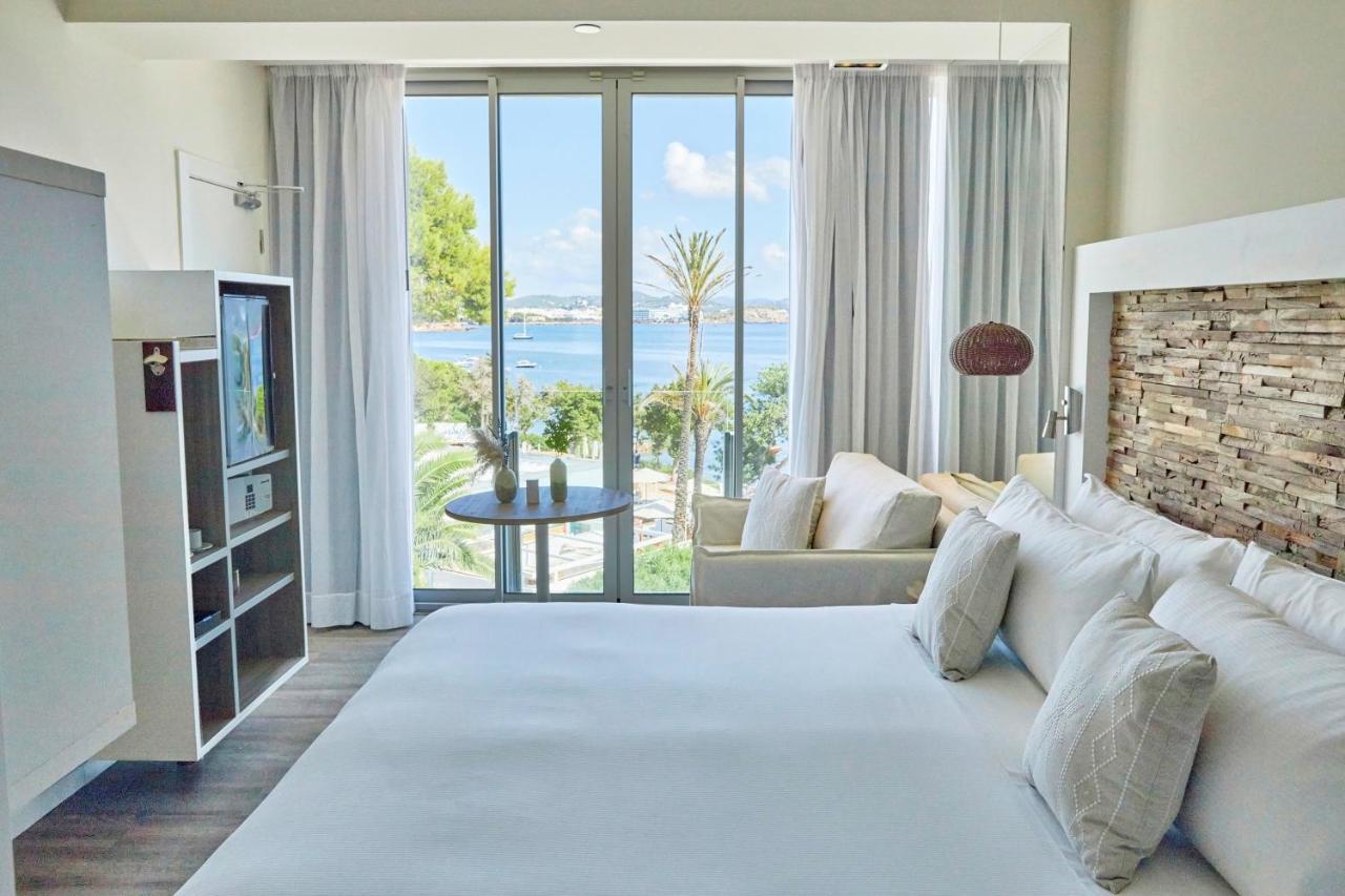 Me Ibiza - The Leading Of The World 5* Santa Eulària des Riu