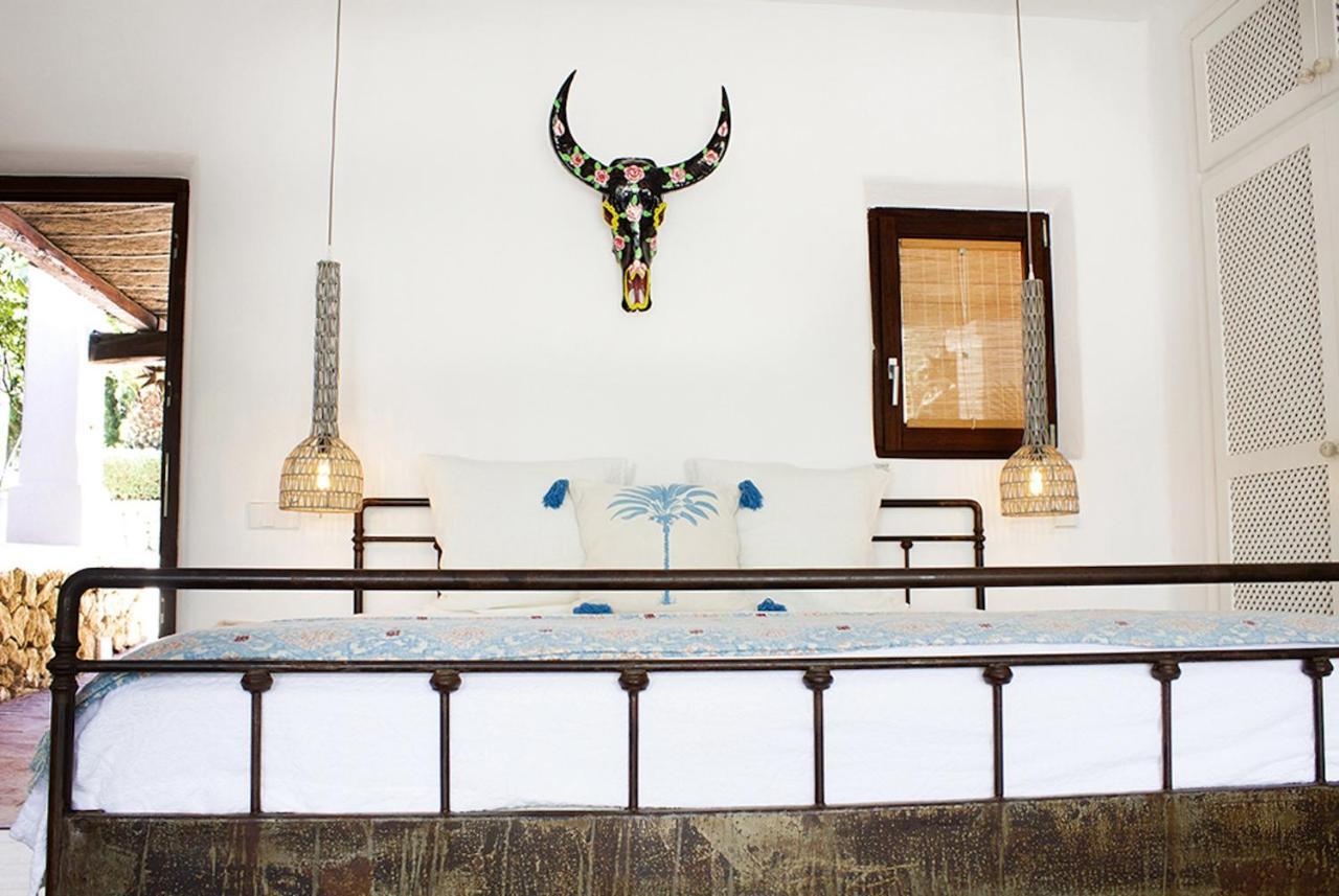 Villa Hideaway Ibiza Hilltop Estate Arte 6 Bedrooms I Santa Eulalia