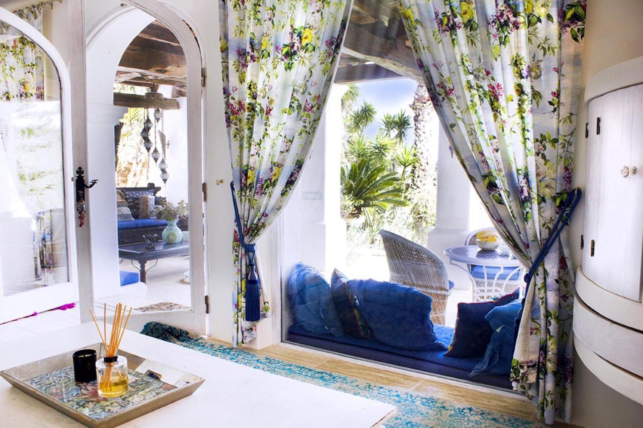 Villa Hideaway Ibiza Hilltop Estate Arte 6 Bedrooms I Santa Eulalia Santa Eulària des Riu