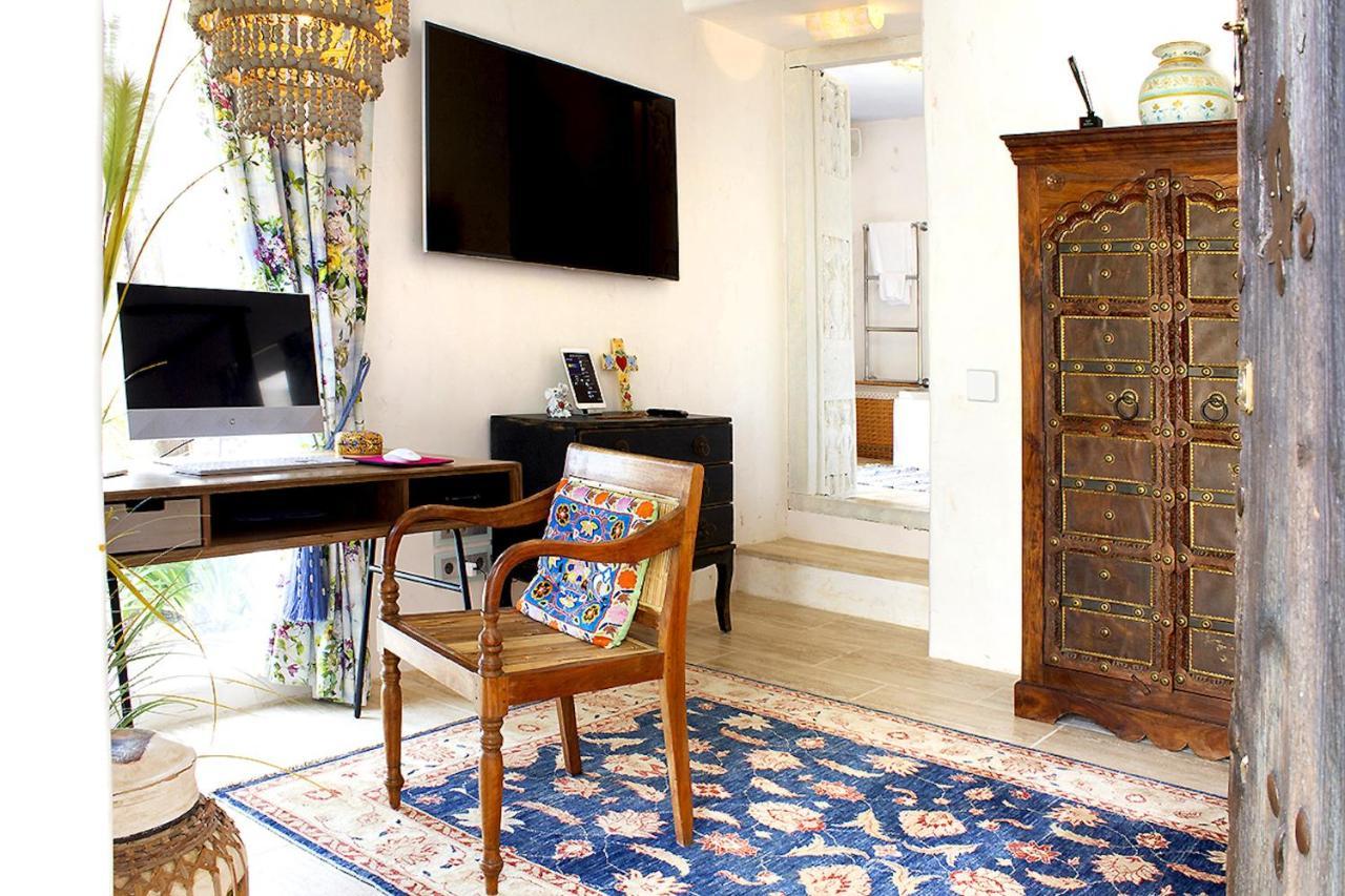 Hideaway Ibiza Hilltop Estate Arte 6 Bedrooms I Santa Eulalia * Santa Eulària des Riu