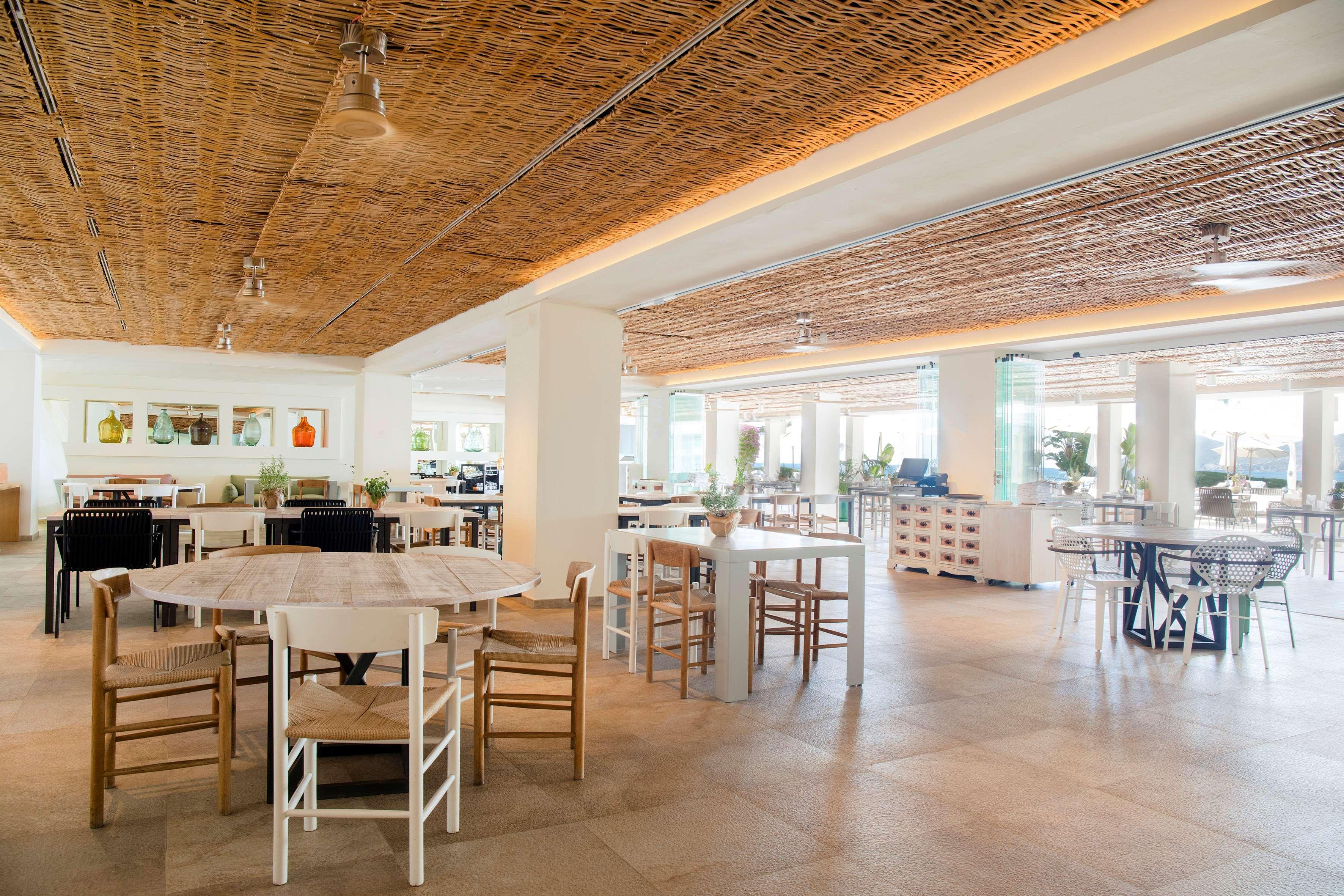 Me Ibiza - The Leading Of The World Hotel Santa Eulària des Riu