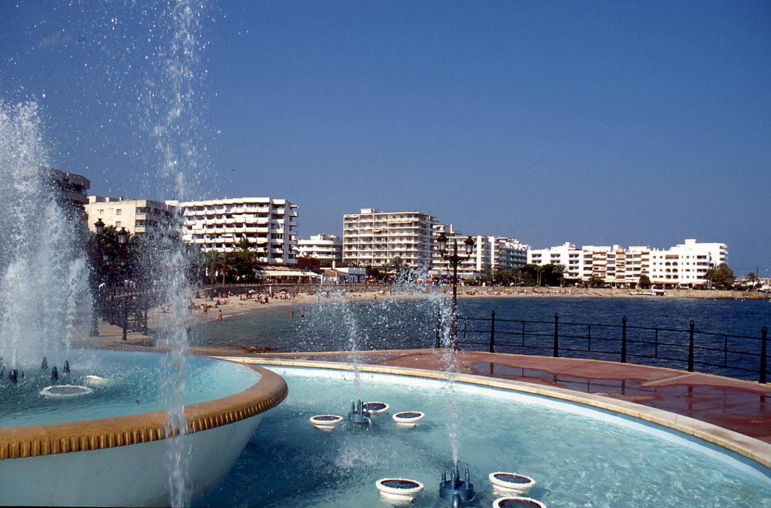 Guest house Y Santa Eulalia 2*