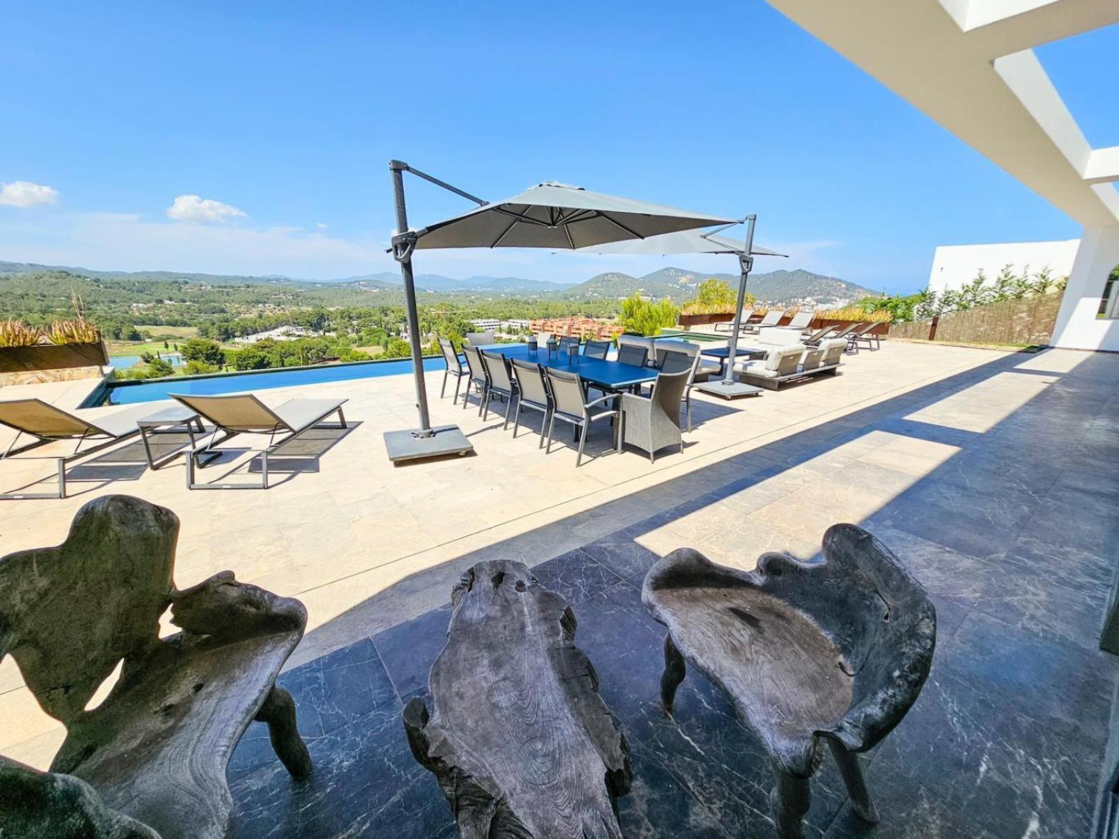 Roca Llisa Villa