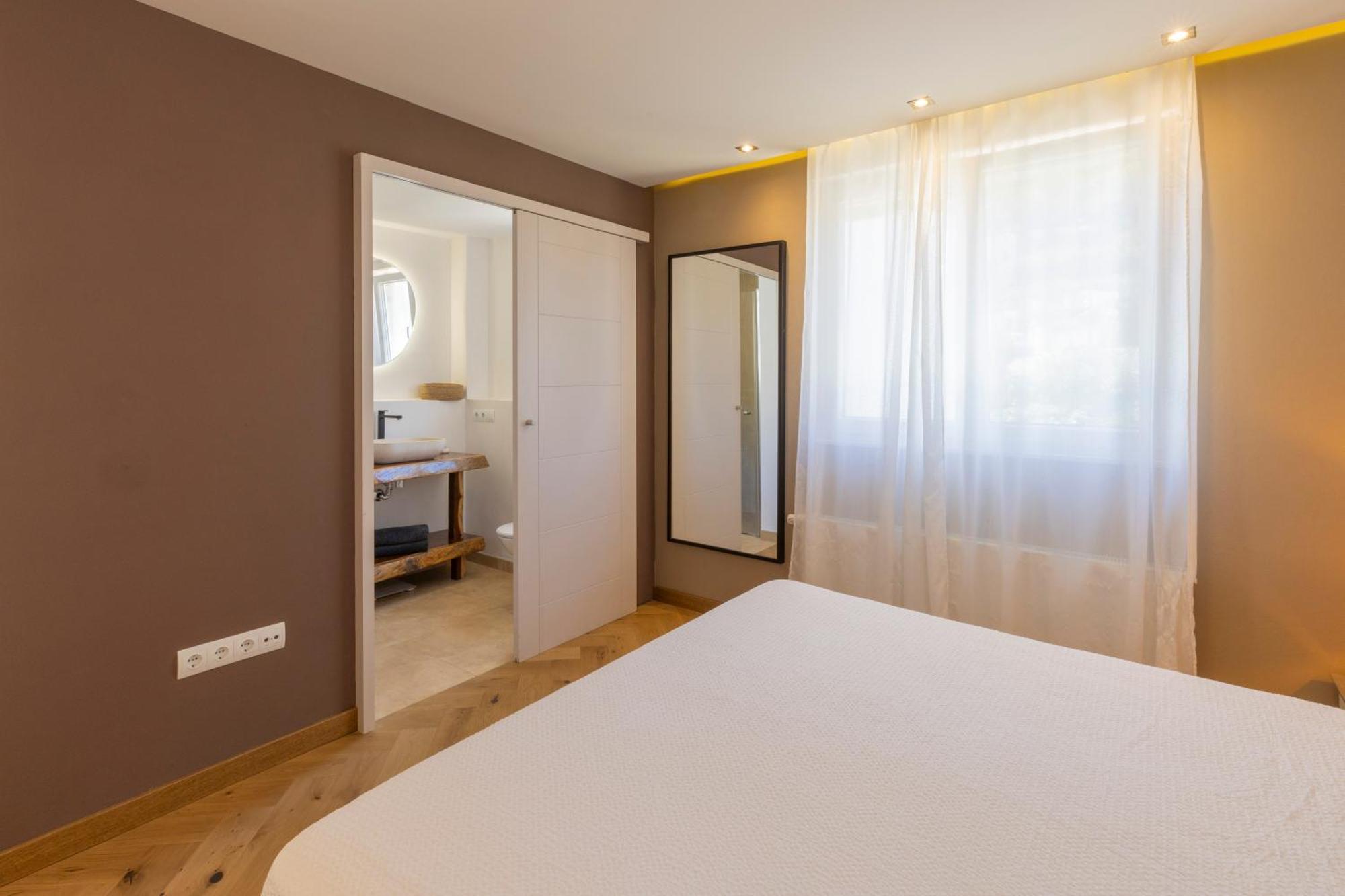 La Lunita Santa Eularia des Riu