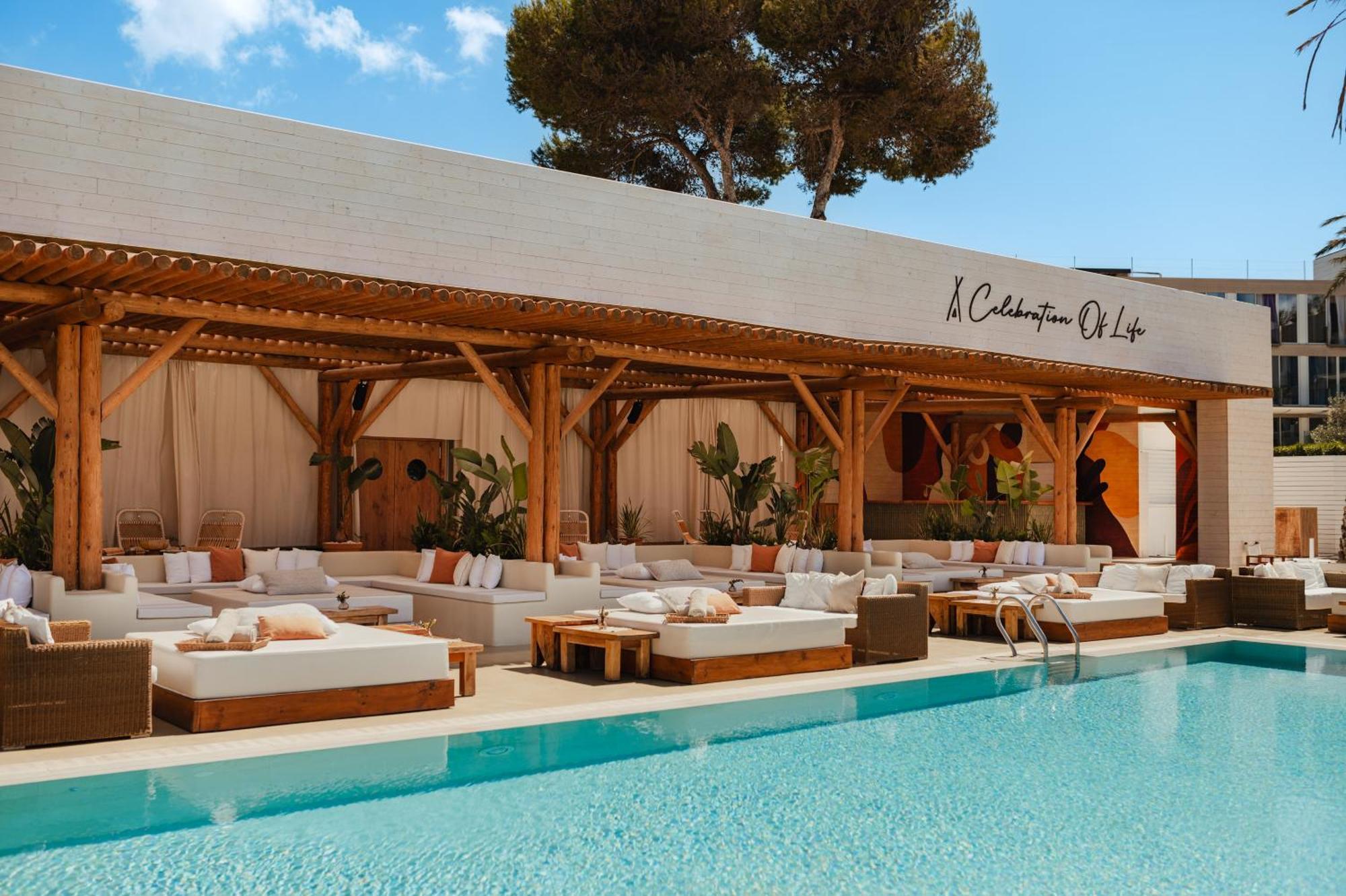 Hotel Me Ibiza - The Leading Of The World Santa Eulària des Riu