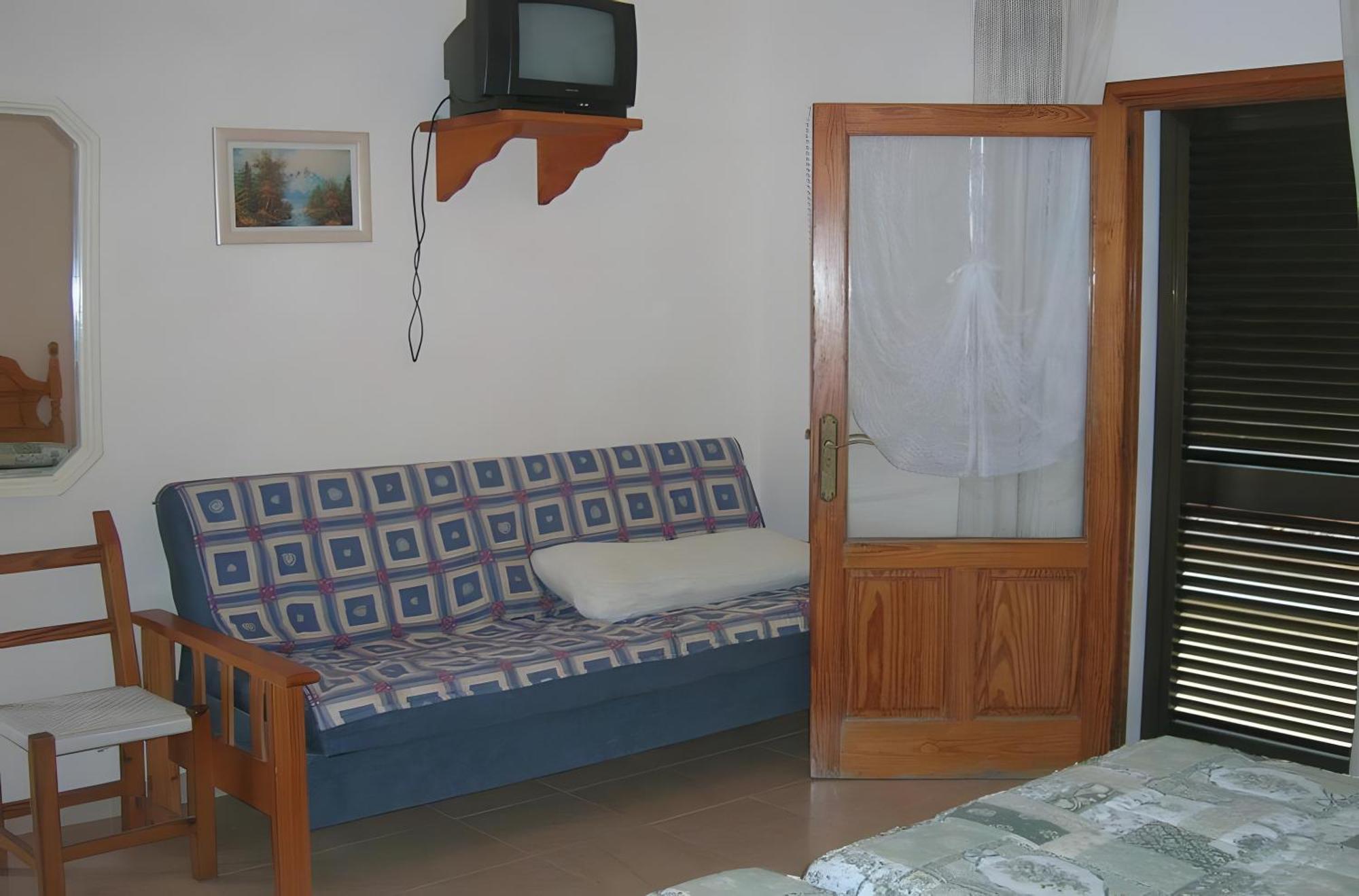 Guest house 3 Golondrinas *