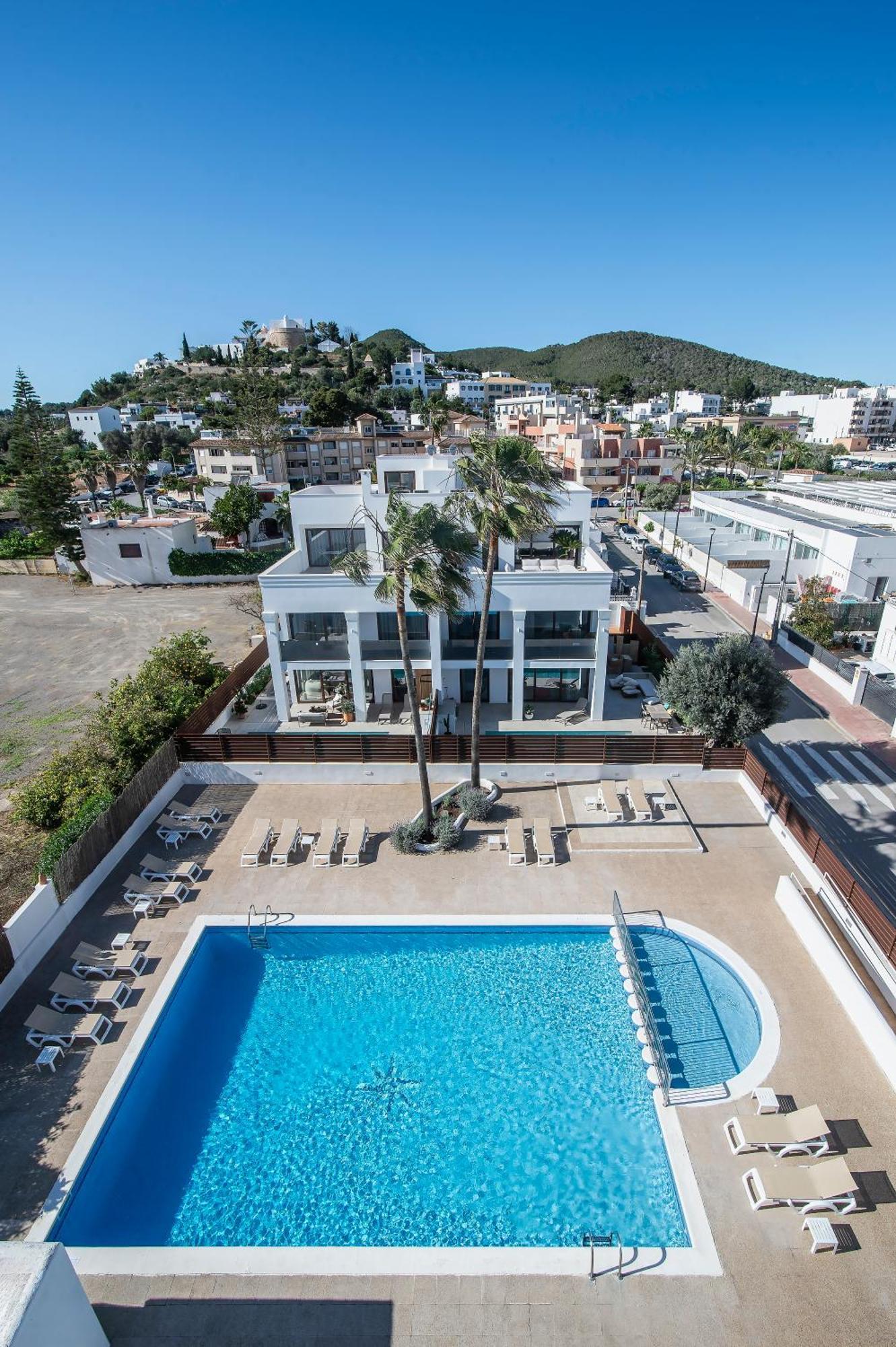 Ros * Santa Eulalia del Río