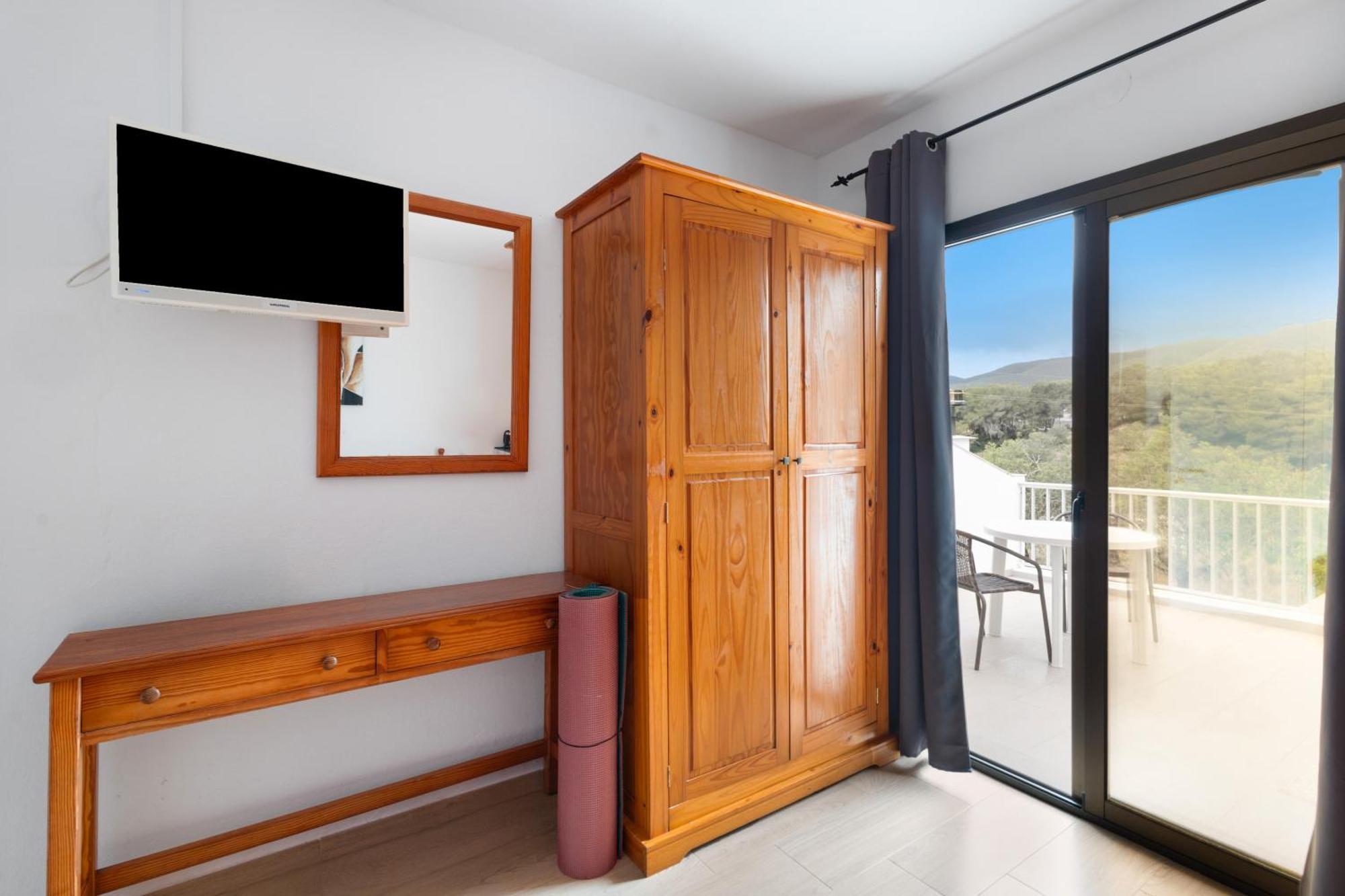 3 Golondrinas Santa Eularia des Riu
