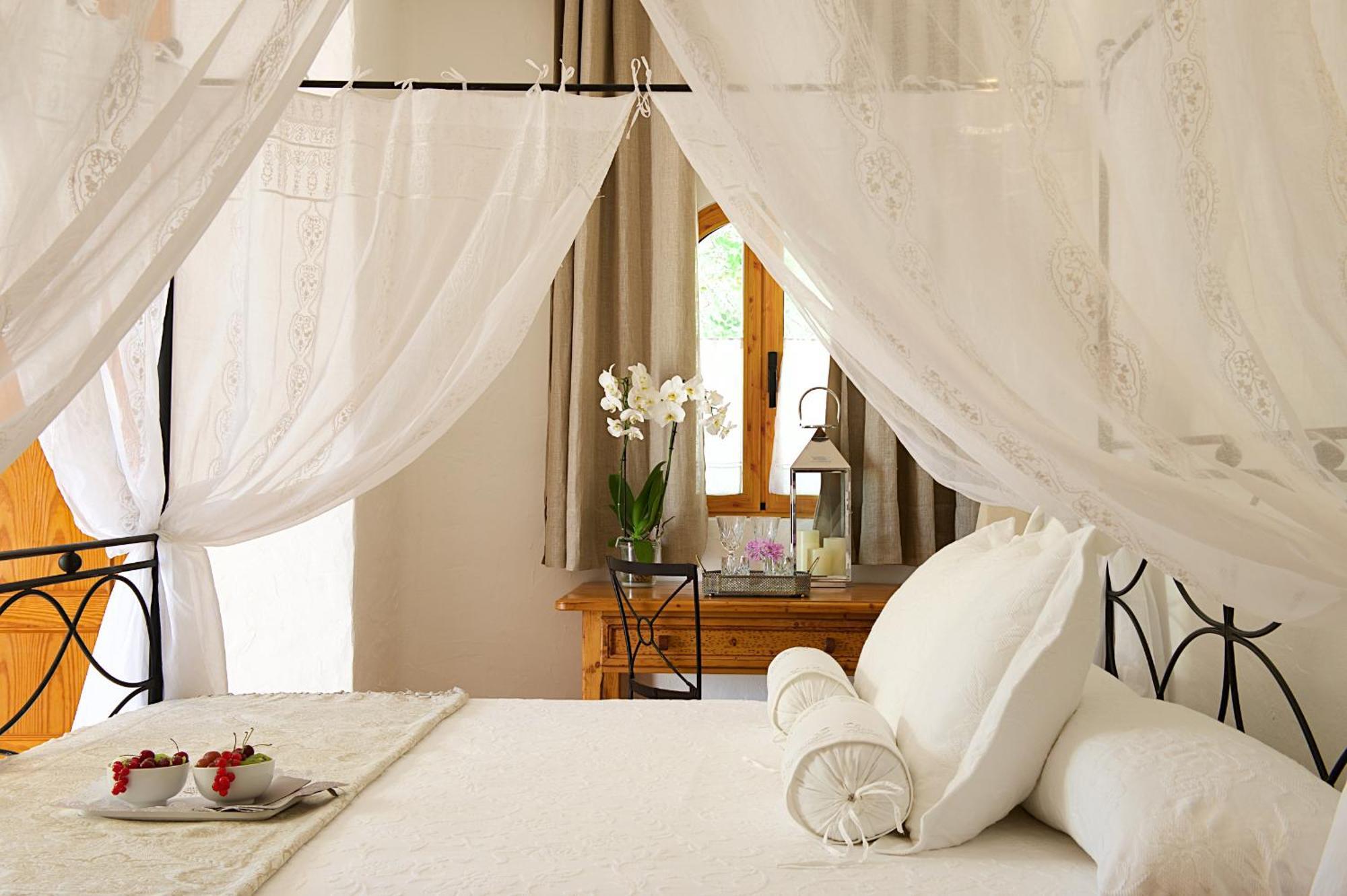 Country house Agroturismo Can Parramatta *