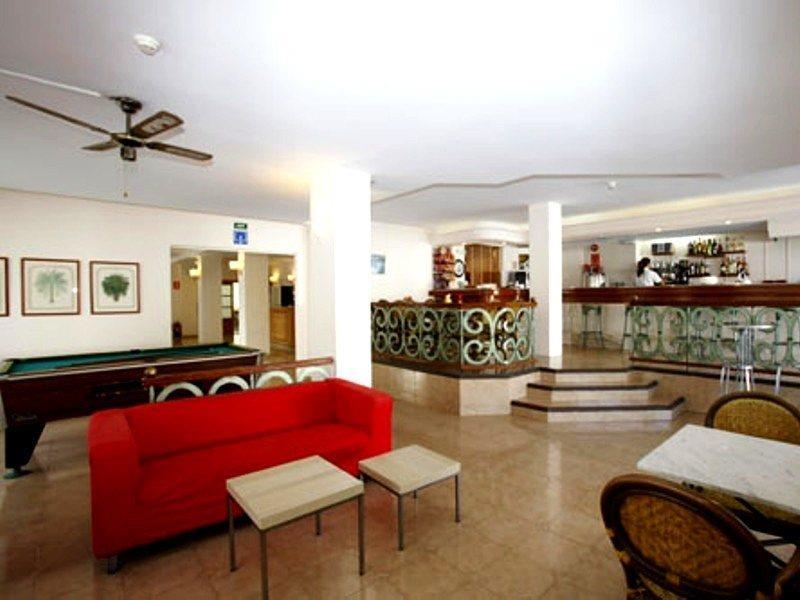 Azuline Mediterráneo Hotel Santa Eulària des Riu