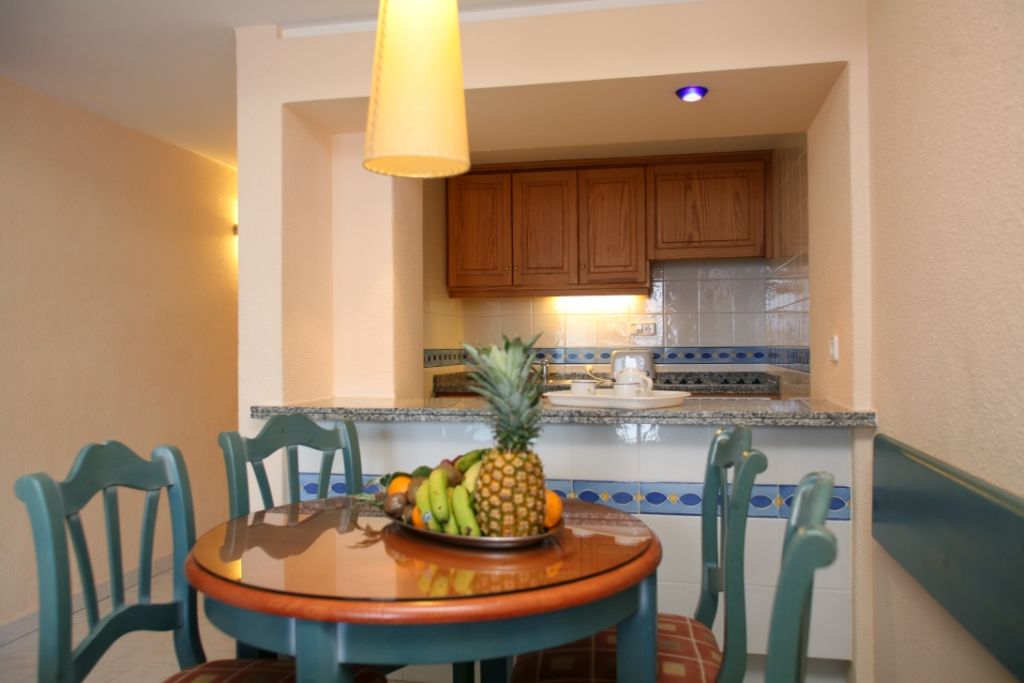 Apartahotel Duquesa Playa