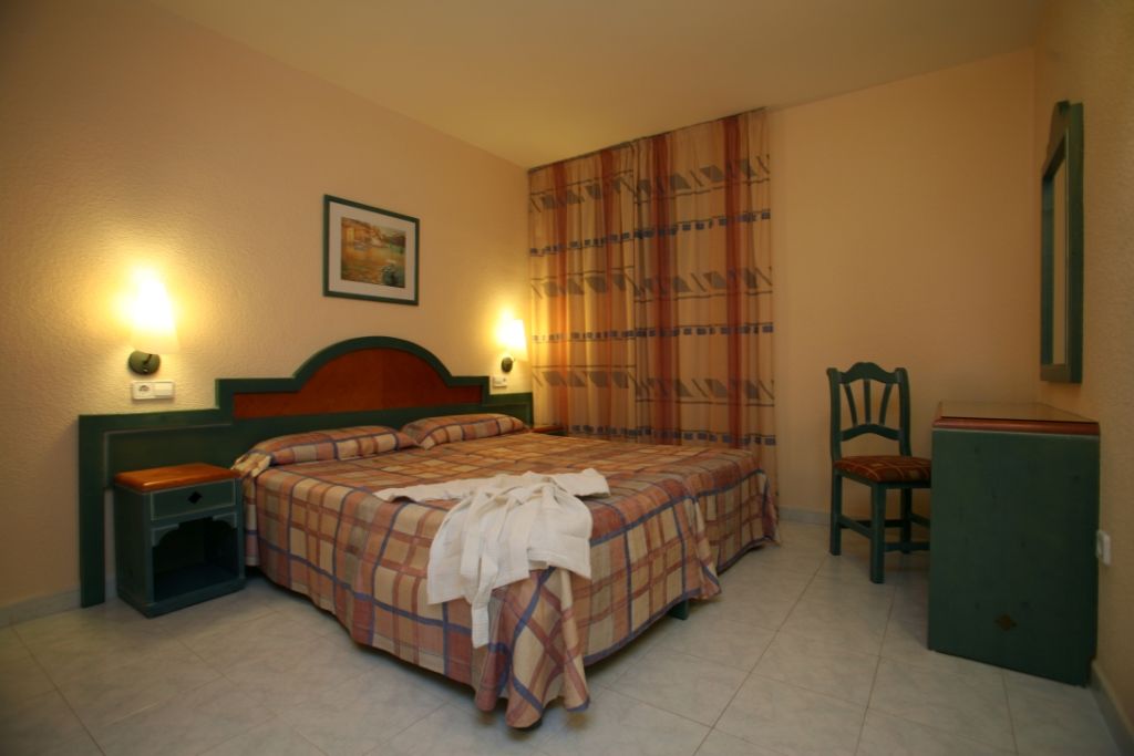 Duquesa Playa 4*