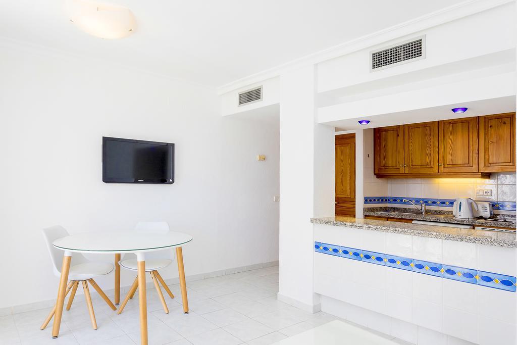 Duquesa Playa Apartahotel 4*