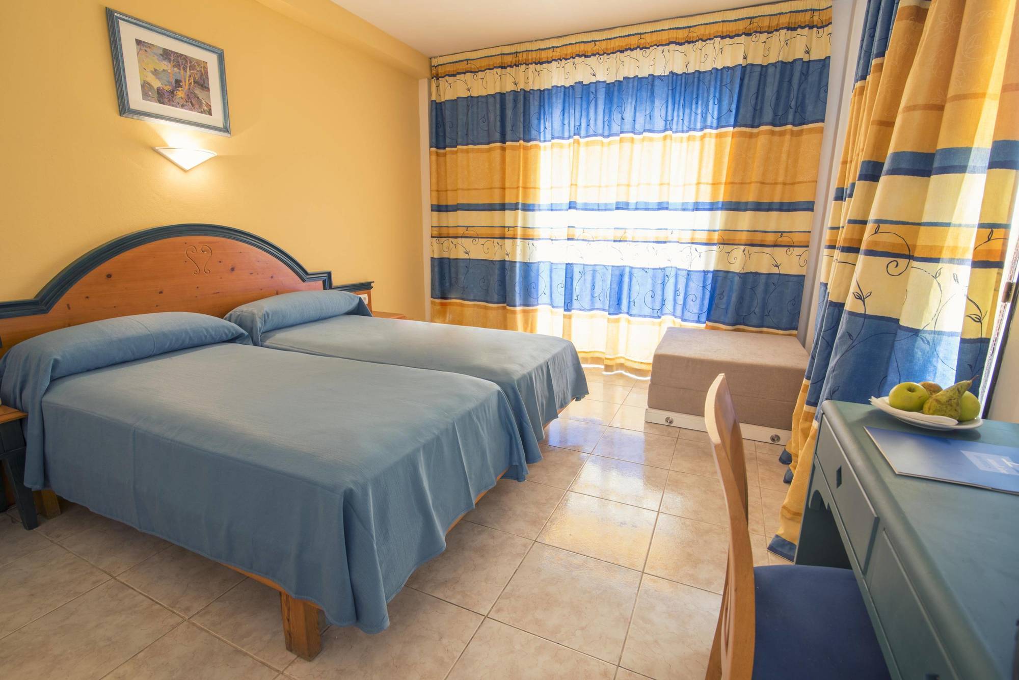 Azuline Mediterráneo 2* Santa Eulària des Riu