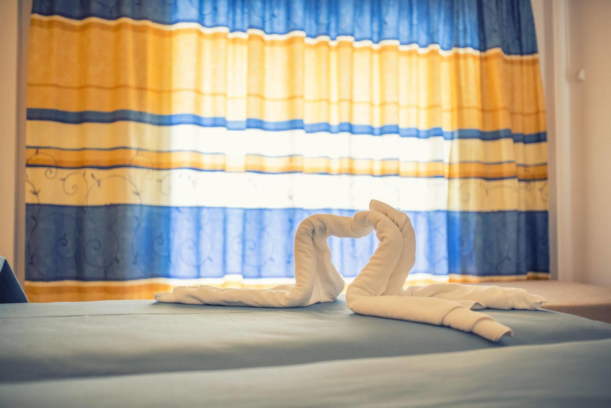 Azuline Mediterráneo Hotel Santa Eulària des Riu