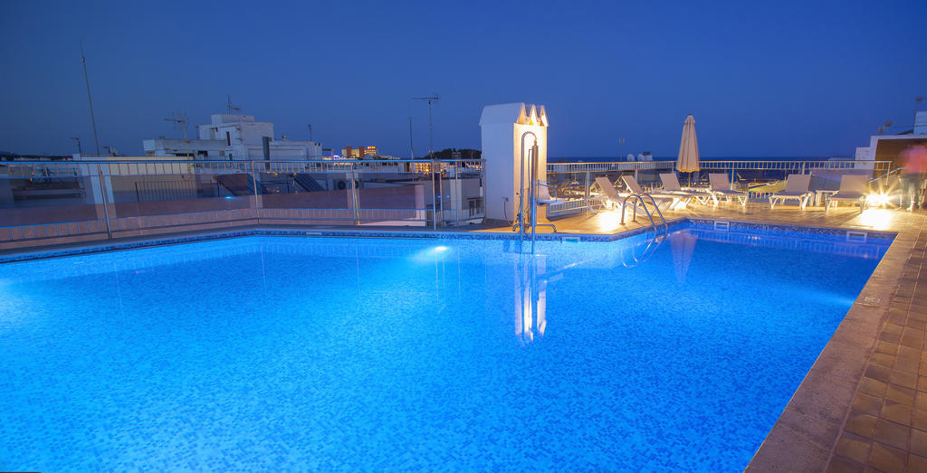 Apartahotel Duquesa Playa Santa Eulalia del Río