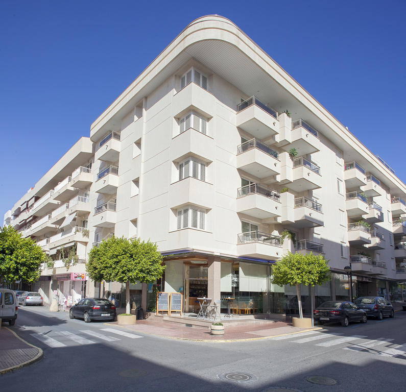 Duquesa Playa Apartahotel 4*