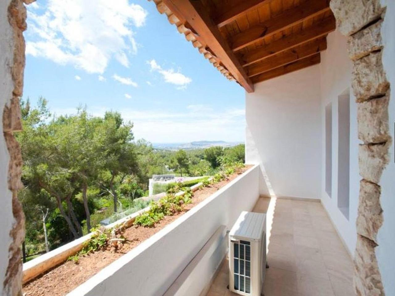 Apartment House With 5 In Furnet With Wonderful Sea View, Private Pool, Enclo...