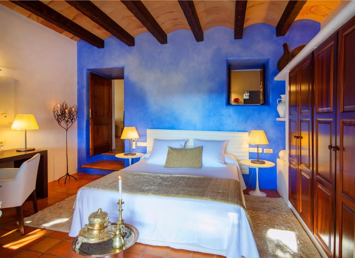 Rural & Curreu Country house