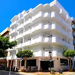 Sal Mar Suites