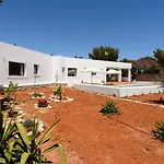 New Villa With Pool 19 Mins From Ibiza Town Cana Clara