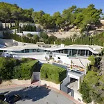 Villa Nirvana