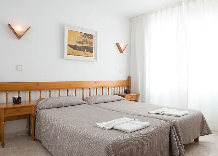 Apartamentos Ros