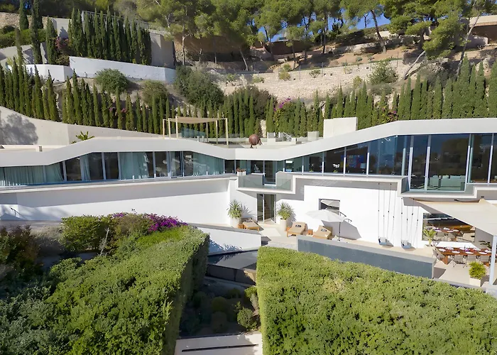 Villa Nirvana