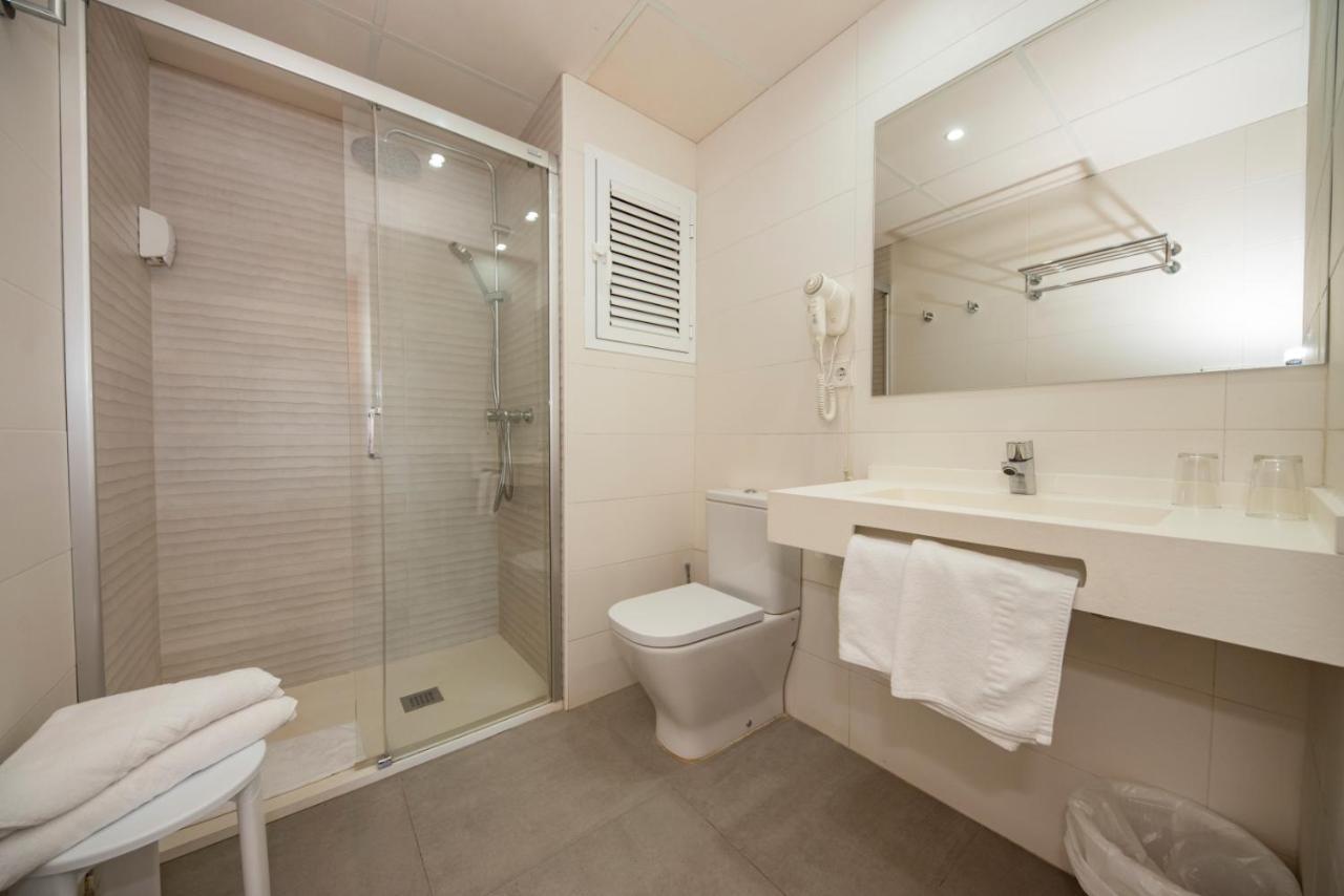 Y Santa Eulalia Guest house 2*