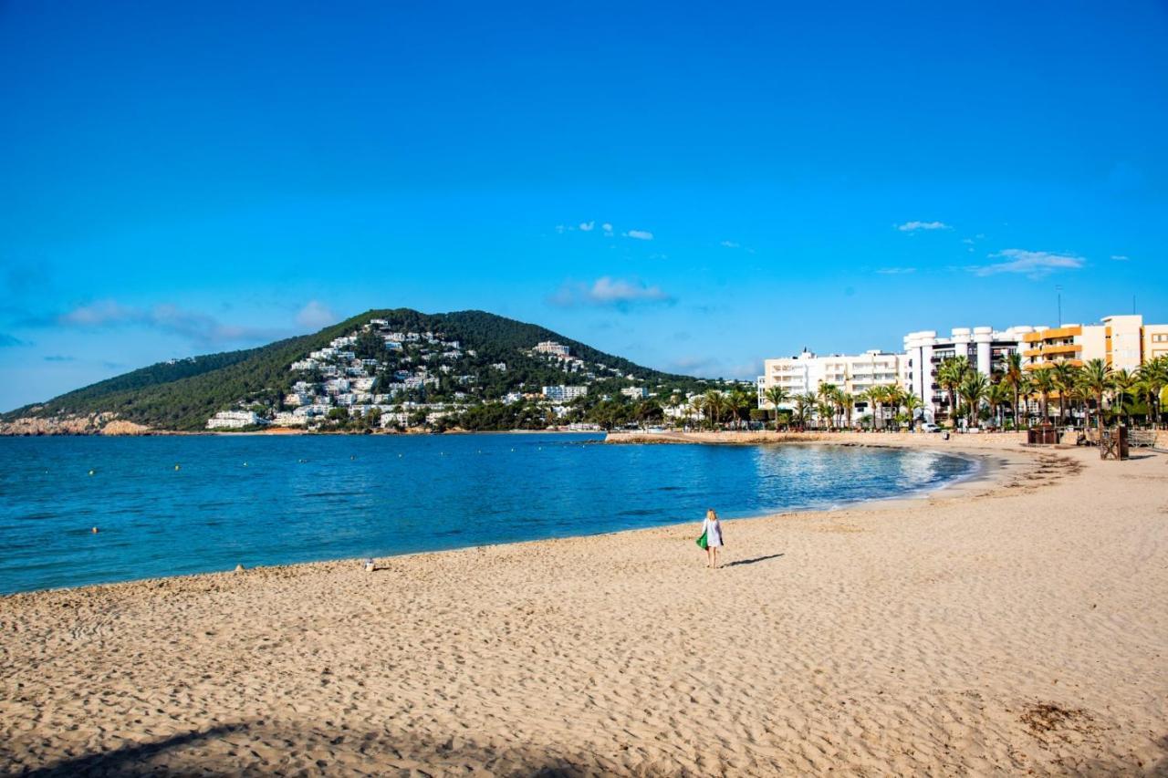 Y Santa Eulalia