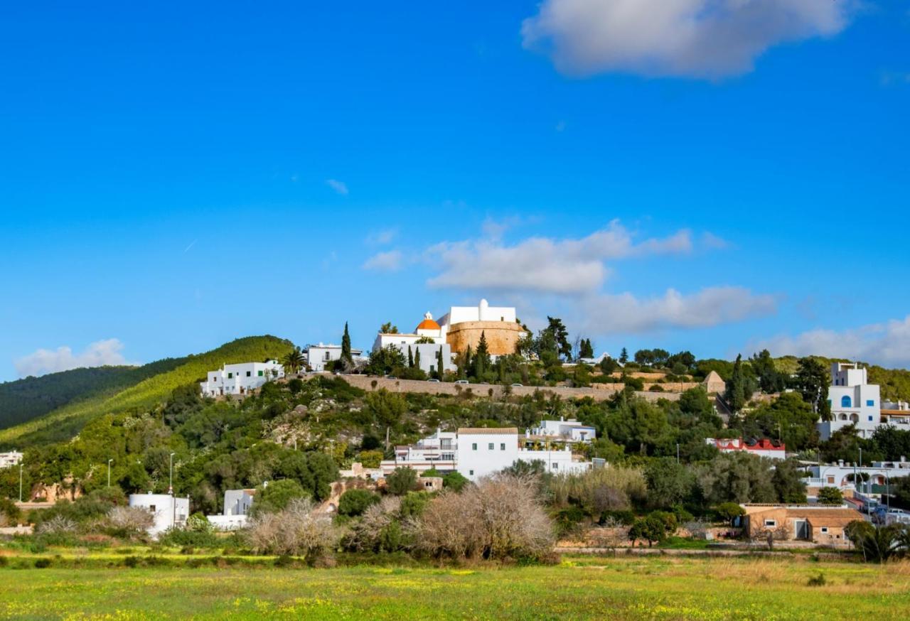 Y Santa Eulalia Guest house