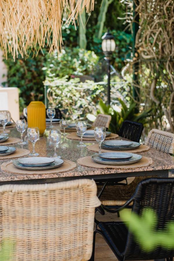 Friends & Family Friendly 5 Bedroom In Jesus * Santa Eularia des Riu