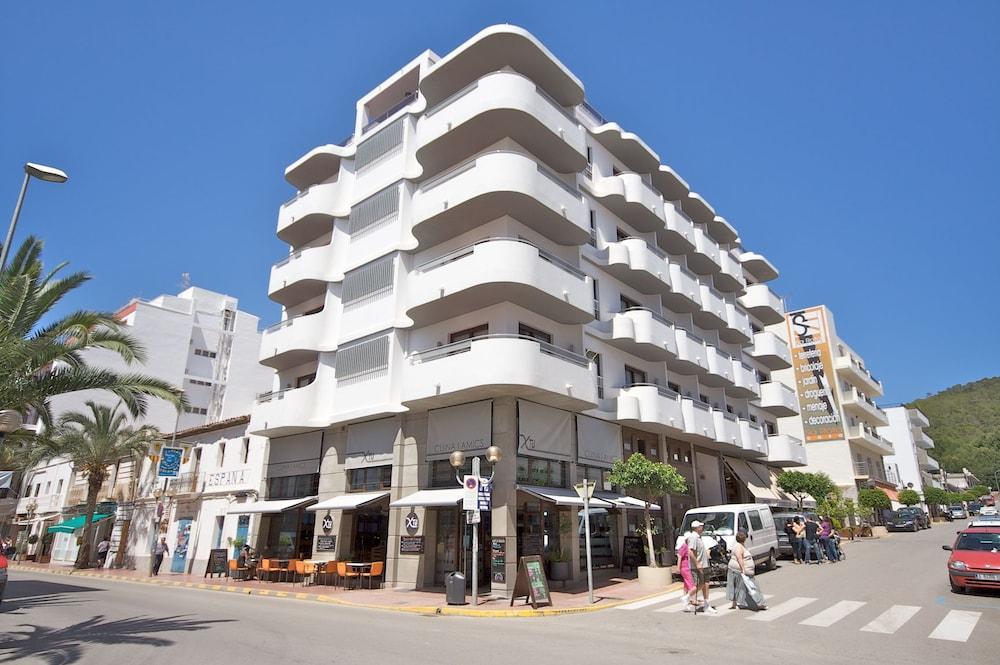 Parot Quality * Santa Eularia des Riu