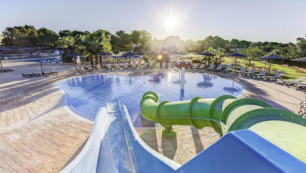 Hotel Tui Magic Life Cala Pada