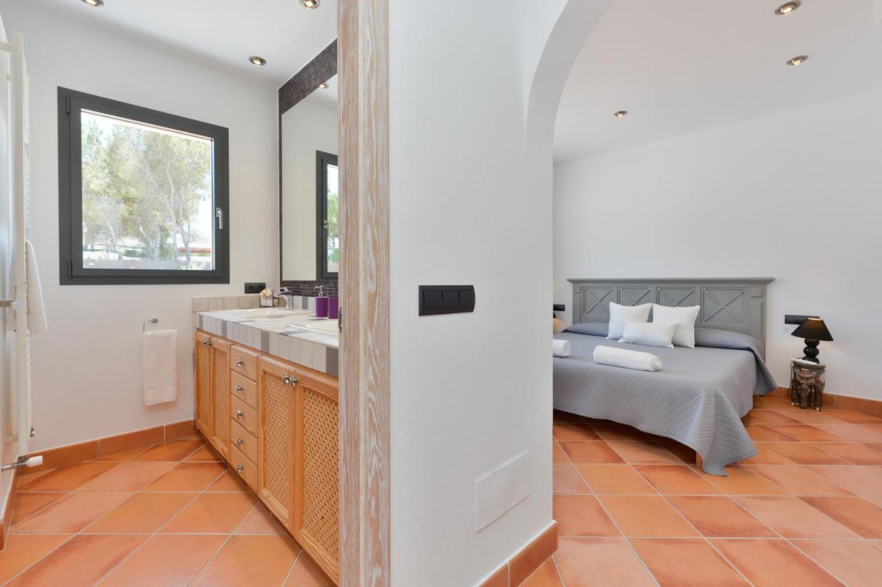 New With Pool 19 Mins From Ibiza Town Cana Clara *