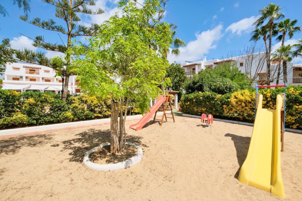Azuline Sanso Apartahotel Santa Eulalia del Río
