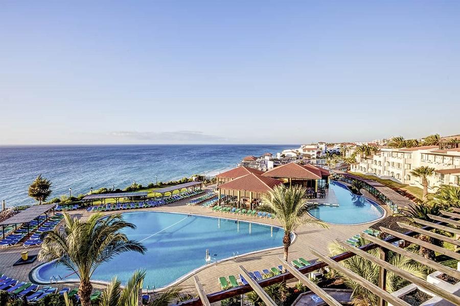 Hotel Tui Magic Life Cala Pada 4*