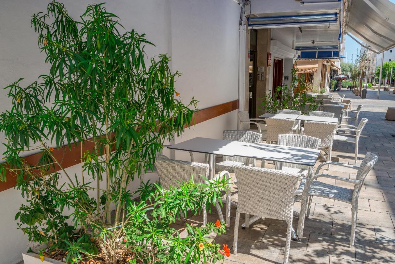 Apartment Niko Santa Eularia des Riu