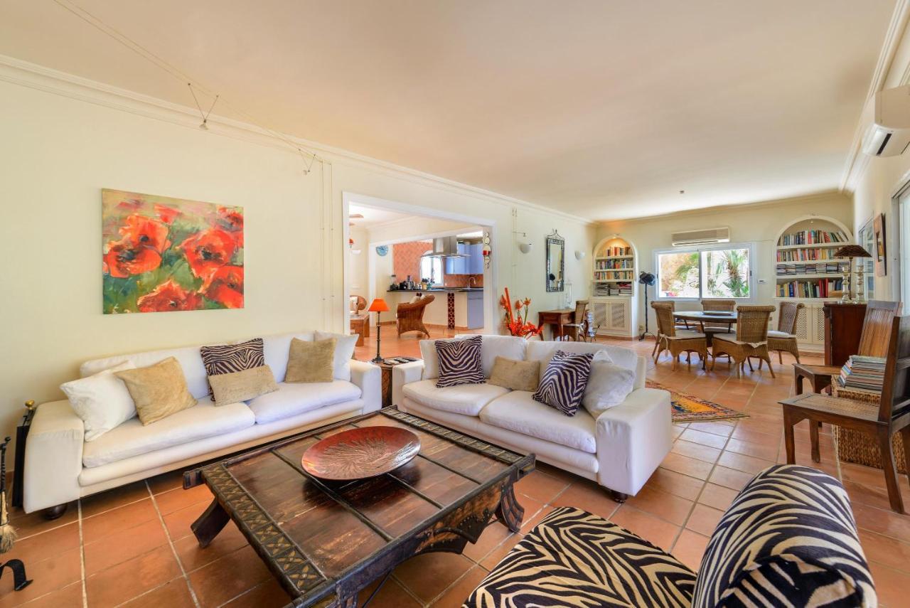 Casa La * Santa Eularia des Riu