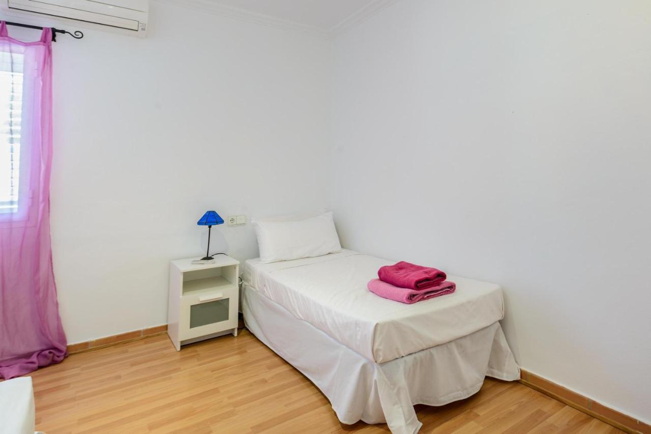 Casa La * Santa Eularia des Riu