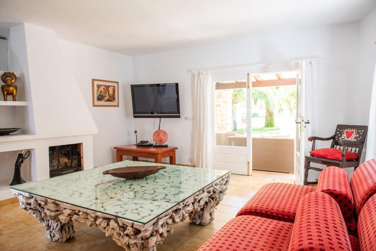 Villa 8Br, Sea Views, Walk To The Beach, Pool