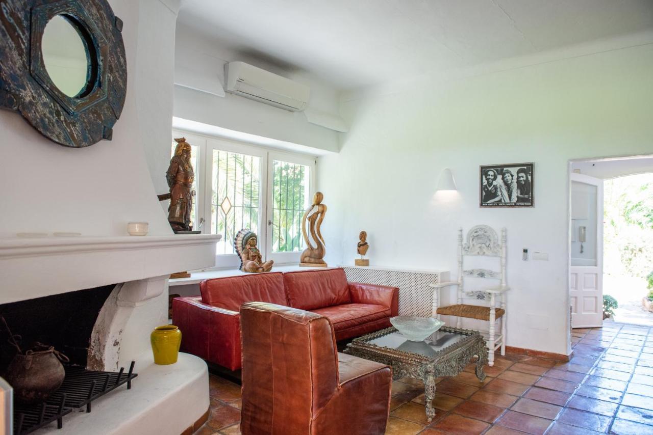 Villa 8Br, Sea Views, Walk To The Beach, Pool Santa Eularia des Riu