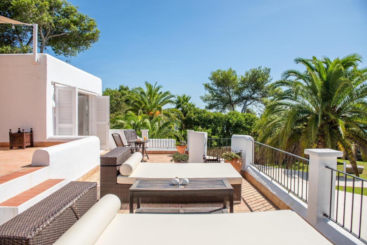 Villa 8Br, Sea Views, Walk To The Beach, Pool * Santa Eularia des Riu