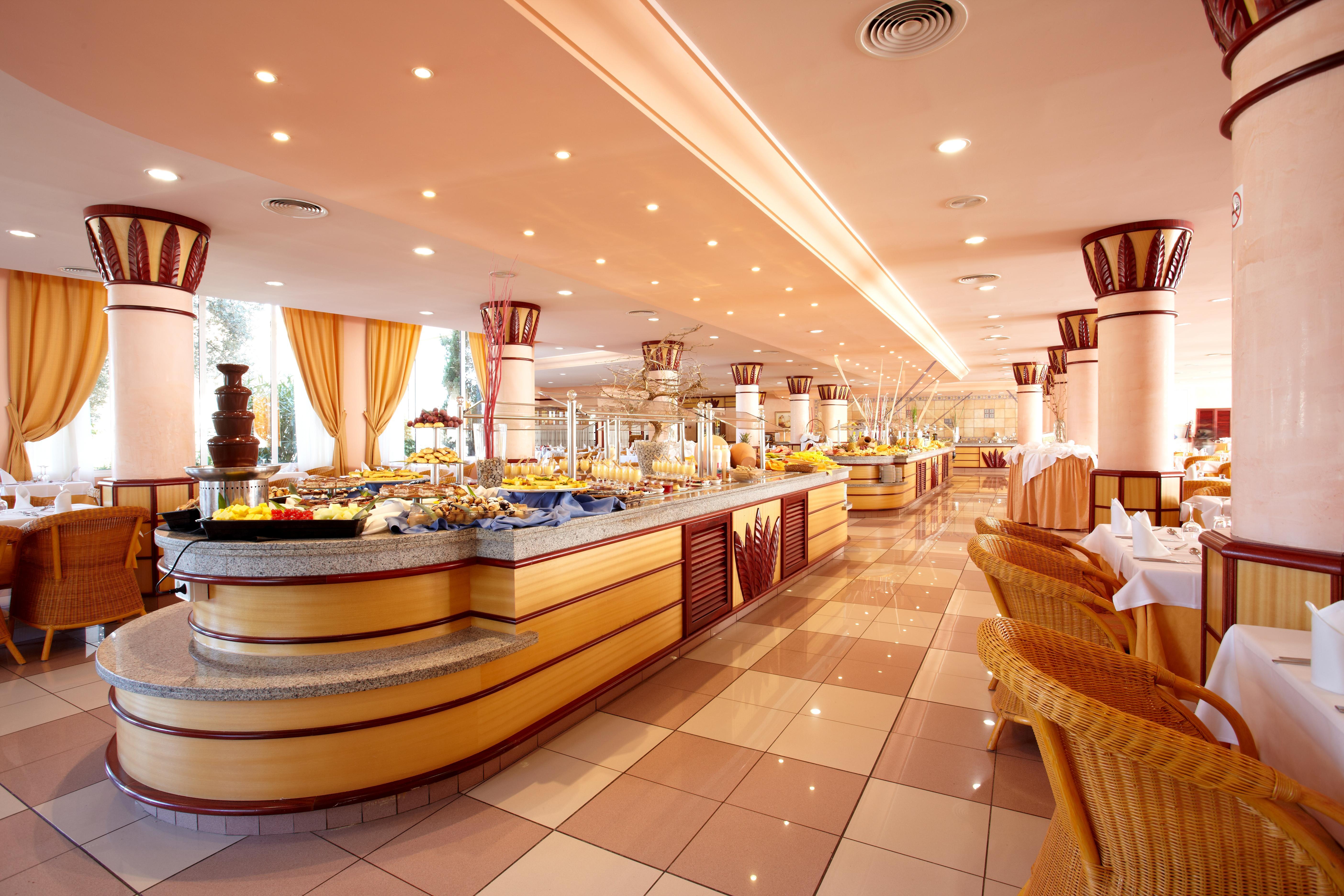 Hotel Grupotel Santa Eularia & - Adults Only 4*